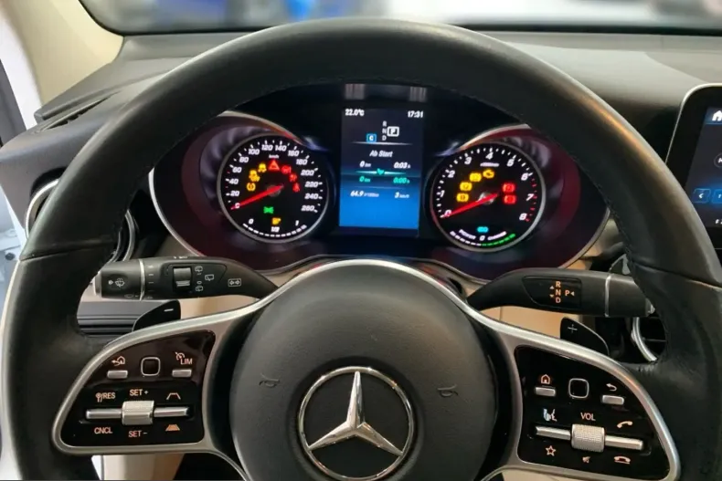 Mercedes-Benz GLC 200 (Clasa GLC) din 2022 cu 76.783 km - oferta MER221466 - foto 7