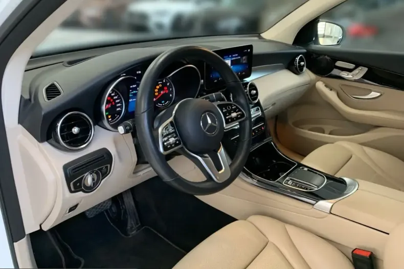 Mercedes-Benz GLC 200 (Clasa GLC) din 2022 cu 76.783 km - oferta MER221466 - foto 9