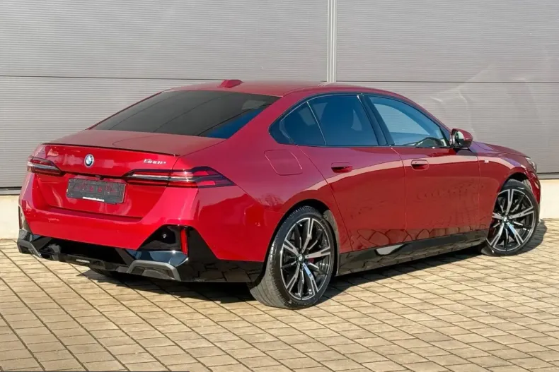 BMW 550 (Seria 5) din 2025 cu 12.309 km - oferta BMW221472 - foto 7