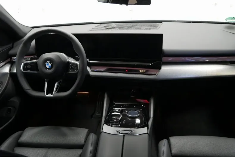 BMW 520 (Seria 5) din 2025 cu 12.450 km - oferta BMW221477 - foto 6