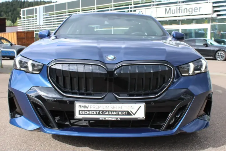 BMW 520 (Seria 5) din 2025 cu 19.376 km - oferta BMW221482 - foto 1