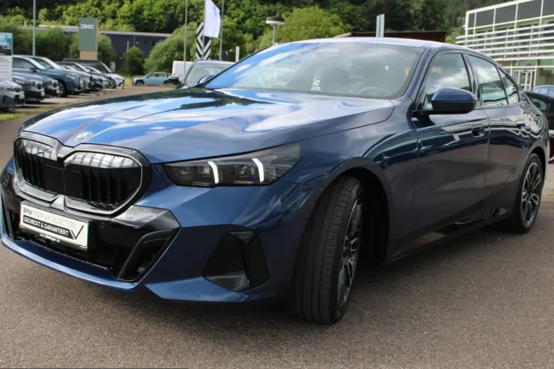 BMW 520 (Seria 5) din 2025 cu 19.376 km - oferta BMW221482 - foto 2