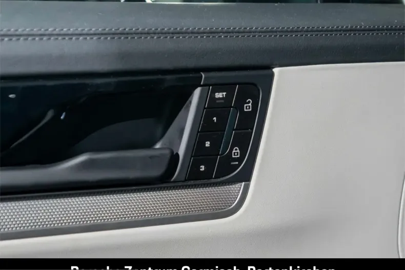 Porsche Cayenne din 2024 cu 13.062 km - oferta POR221485 - foto 27