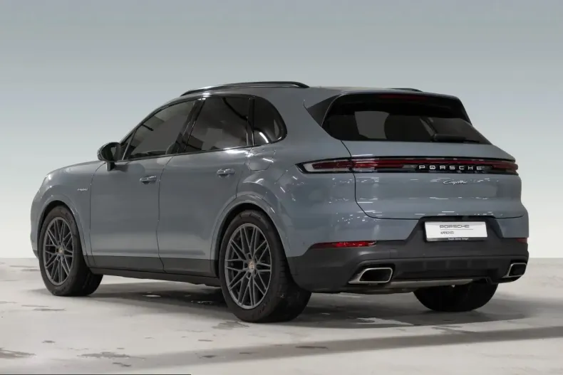 Porsche Cayenne din 2024 cu 21.800 km - oferta POR221486 - foto 3
