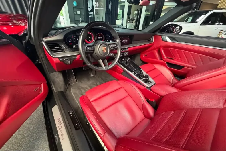 Porsche 992 din 2024 cu 40.700 km - oferta POR221488 - foto 25