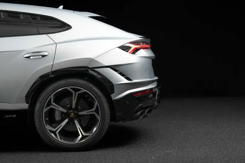 Lamborghini Urus din 2023 cu 18.000 km - oferta LAM221490 - foto 8