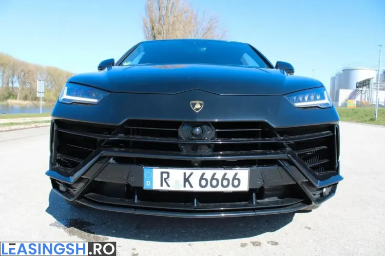 Lamborghini Urus din 2025 cu 9.985 km - oferta LAM221491 - foto 4