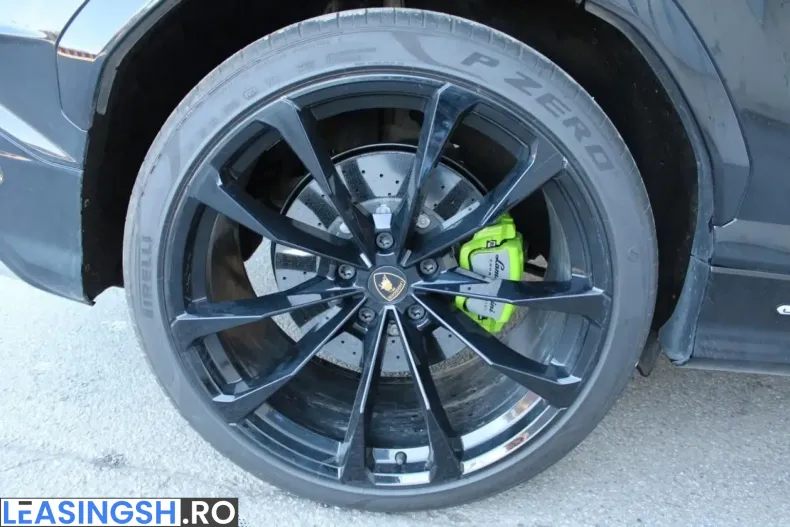 Lamborghini Urus din 2025 cu 9.985 km - oferta LAM221491 - foto 18