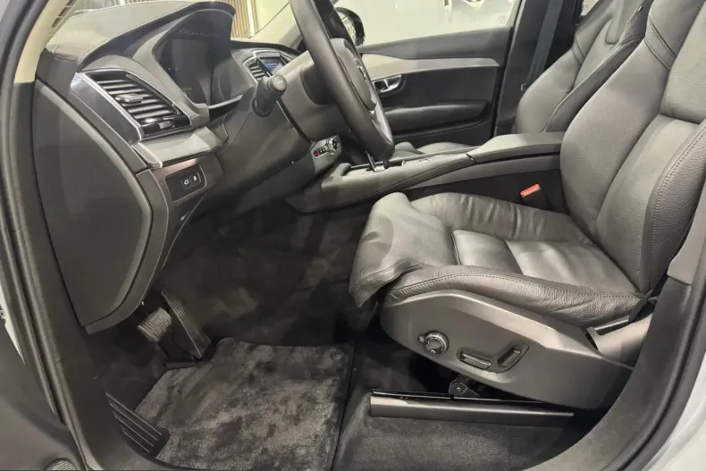Volvo XC90 din 2024 cu 72.000 km - oferta VOL221492 - foto 14