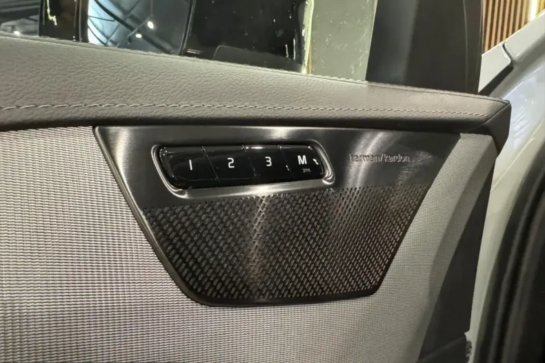 Volvo XC90 din 2024 cu 72.000 km - oferta VOL221492 - foto 33