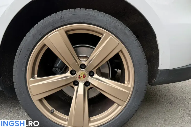 Porsche Macan din 2022 cu 73.000 km - oferta POR221500 - foto 7
