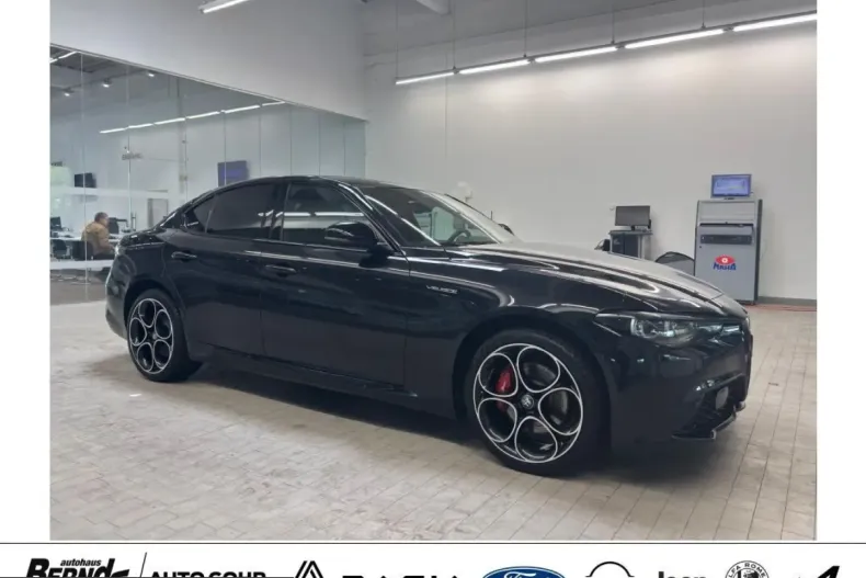 Alfa Romeo Giulia din 2024 cu 14.010 km - oferta ALF221507 - foto 4