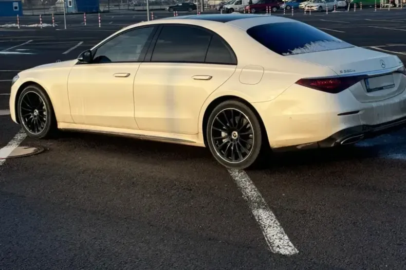 Mercedes-Benz S 580 (Clasa S) din 2023 cu 59.300 km - oferta MER221516 - foto 2