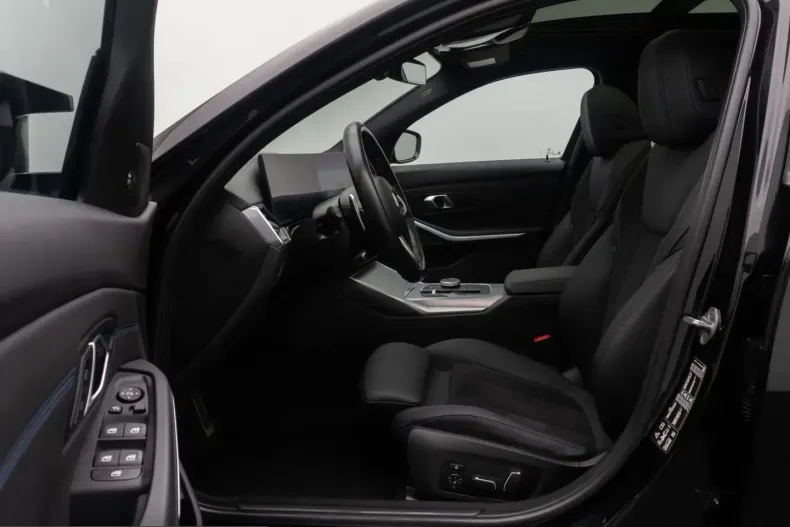 BMW M340i (Seria 3) din 2024 cu 34.482 km - oferta BMW221519 - foto 20