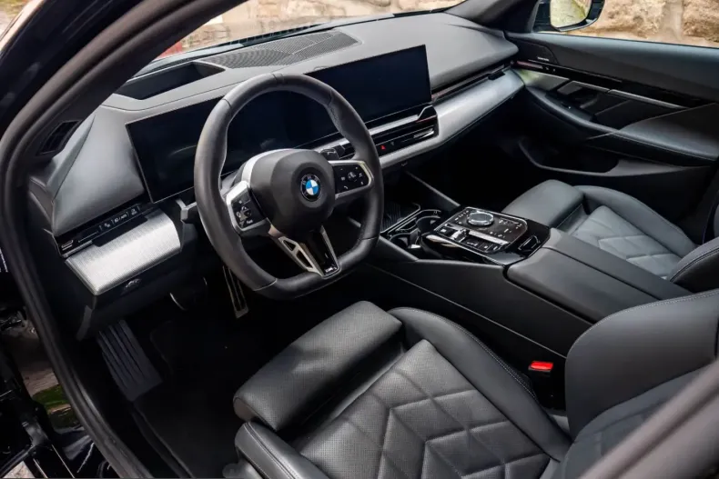 BMW 520 (Seria 5) din 2025 cu 14.800 km - oferta BMW221525 - foto 21