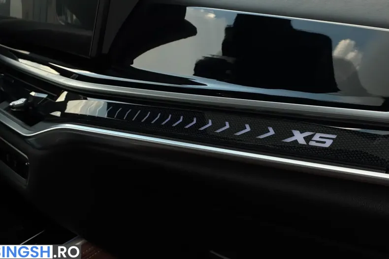 BMW X5 (Seria X) din 2023 cu 30.557 km - oferta BMW221526 - foto 26