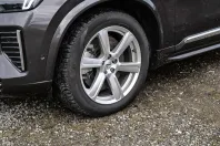 Volvo XC90 din 2025 cu 22.925 km - oferta VOL221527 - foto 3