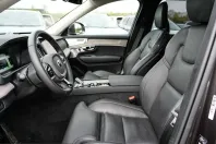Volvo XC90 din 2025 cu 22.925 km - oferta VOL221527 - foto 6