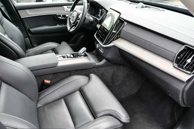 Volvo XC90 din 2025 cu 22.925 km - oferta VOL221527 - foto 13