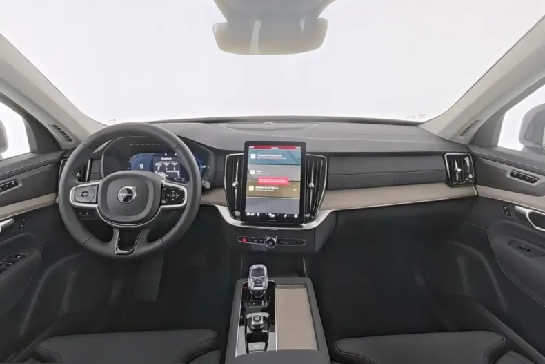 Volvo XC90 din 2025 cu 27.743 km - oferta VOL221529 - foto 5