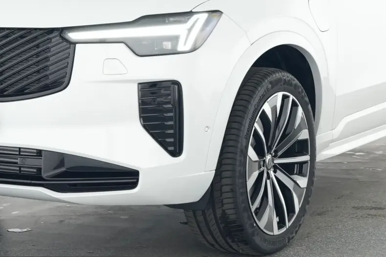 Volvo XC90 din 2025 cu 27.743 km - oferta VOL221529 - foto 9