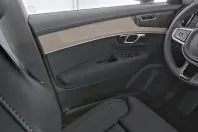 Volvo XC90 din 2025 cu 27.743 km - oferta VOL221529 - foto 11