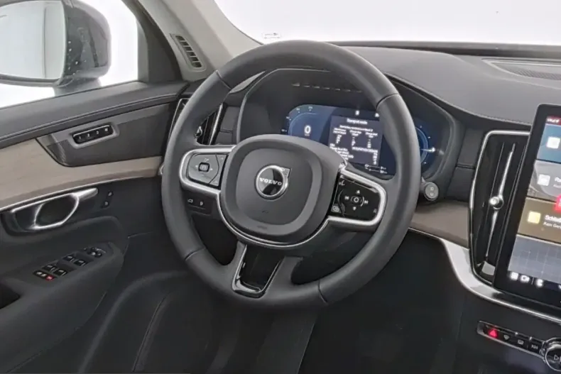 Volvo XC90 din 2025 cu 27.743 km - oferta VOL221529 - foto 13