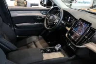 Volvo XC90 din 2025 cu 6.200 km - oferta VOL221531 - foto 3