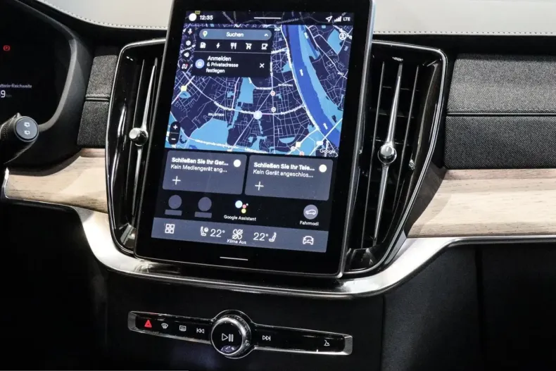 Volvo XC90 din 2025 cu 6.200 km - oferta VOL221531 - foto 9