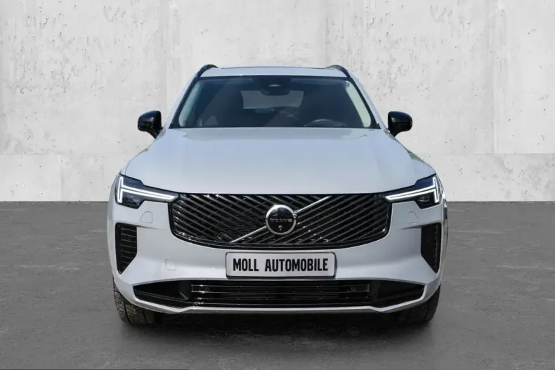 Volvo XC90 din 2025 cu 25.898 km - oferta VOL221532 - foto 2