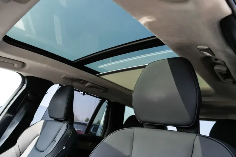 Volvo XC90 din 2025 cu 25.898 km - oferta VOL221532 - foto 7