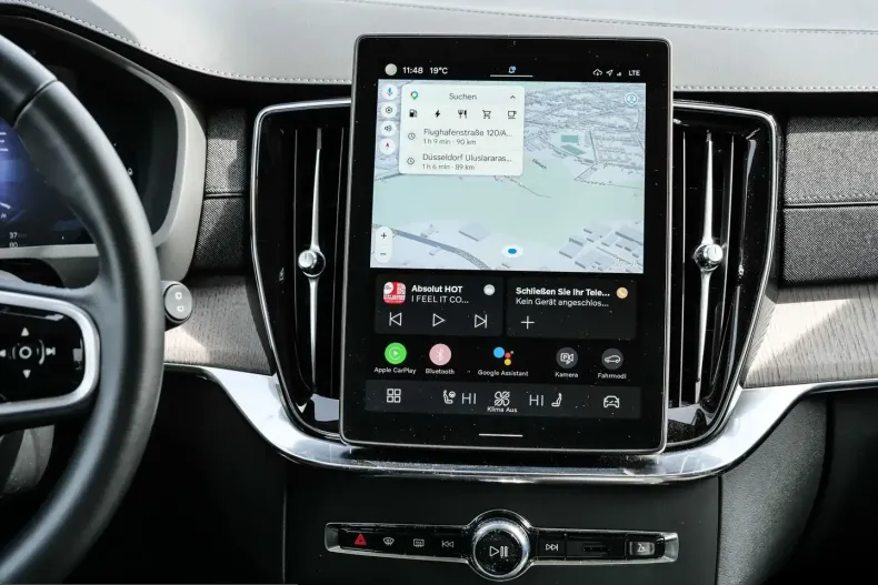 Volvo XC90 din 2025 cu 17.281 km - oferta VOL221533 - foto 10