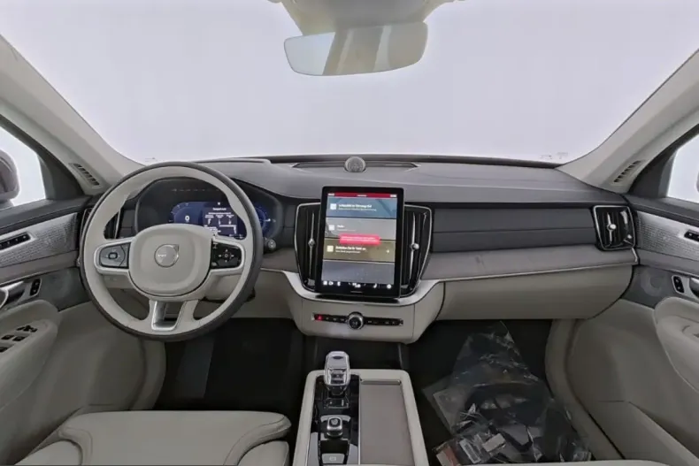 Volvo XC90 din 2025 cu 25.370 km - oferta VOL221534 - foto 5