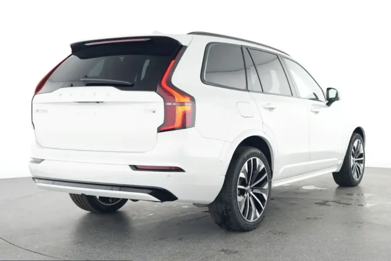 Volvo XC90 din 2025 cu 19.106 km - oferta VOL221536 - foto 2