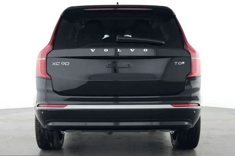 Volvo XC90 din 2025 cu 14.868 km - oferta VOL221537 - foto 3