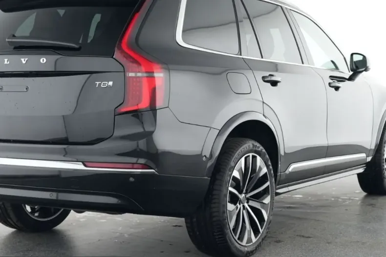 Volvo XC90 din 2025 cu 14.868 km - oferta VOL221537 - foto 7