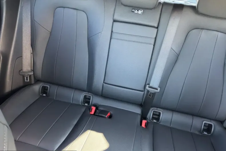 Mercedes-Benz EQA din 2023 cu 22.648 km - oferta MER221540 - foto 16