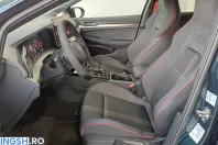 Volkswagen Golf din 2026 cu 2.910 km - oferta VOL221543 - foto 5