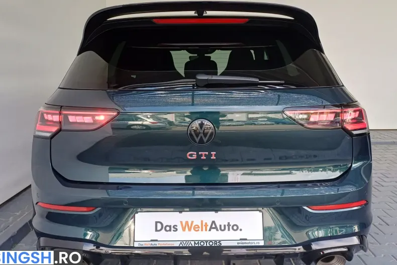 Volkswagen Golf din 2026 cu 2.910 km - oferta VOL221543 - foto 32