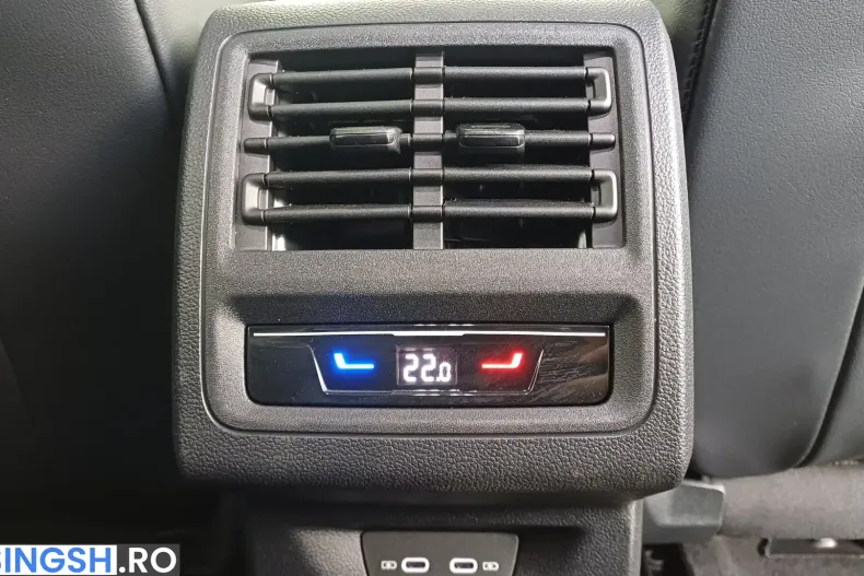 Volkswagen Golf din 2026 cu 2.910 km - oferta VOL221543 - foto 34