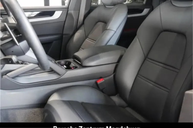 Porsche Cayenne din 2024 cu 14.390 km - oferta POR221555 - foto 5