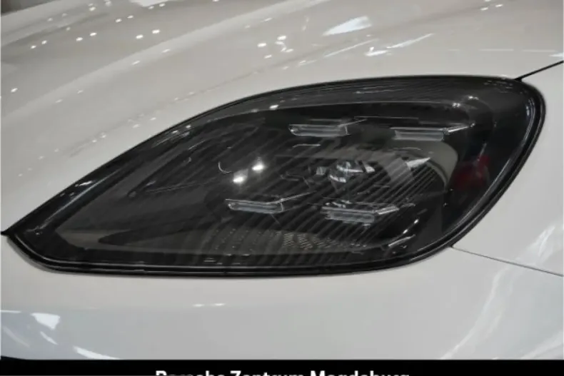 Porsche Cayenne din 2024 cu 14.390 km - oferta POR221555 - foto 13