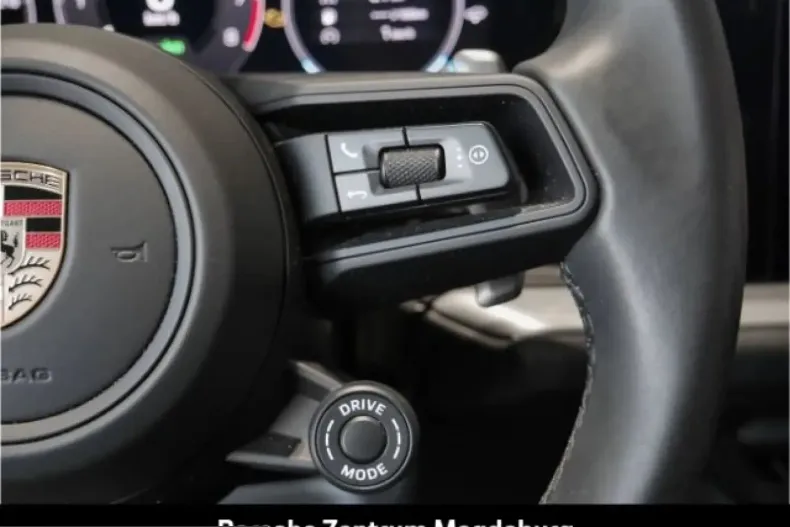 Porsche Cayenne din 2024 cu 14.390 km - oferta POR221555 - foto 17