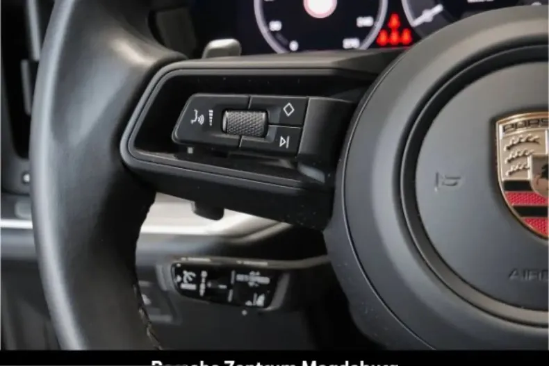 Porsche Cayenne din 2024 cu 14.390 km - oferta POR221555 - foto 18