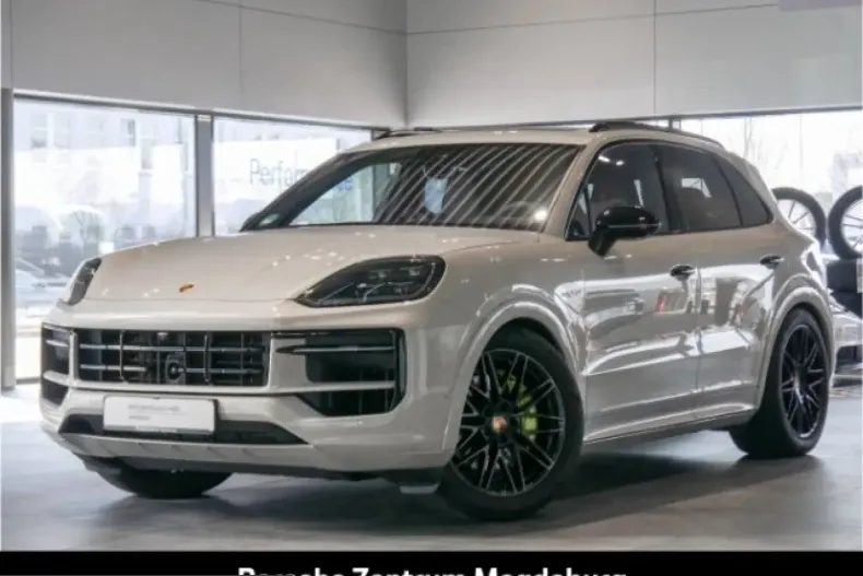 Porsche Cayenne din 2024 cu 44.400 km - oferta POR221564 - foto 1