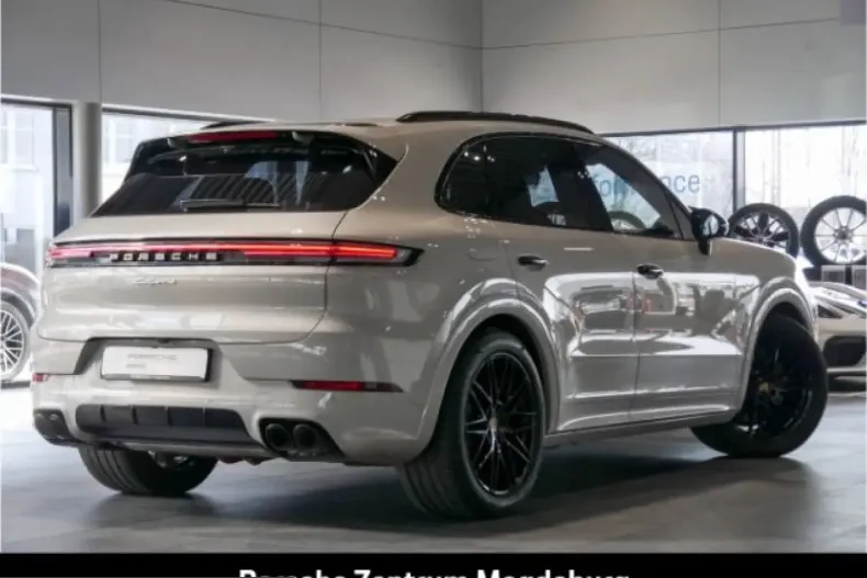 Porsche Cayenne din 2024 cu 44.400 km - oferta POR221564 - foto 7