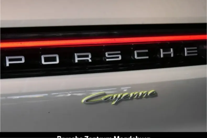 Porsche Cayenne din 2024 cu 44.400 km - oferta POR221564 - foto 25