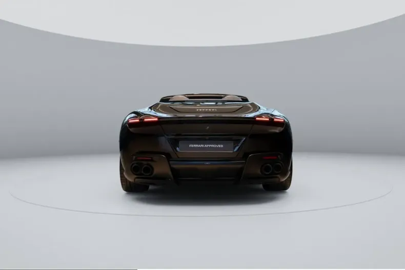 Ferrari Roma din 2024 cu 4.138 km - oferta FER221565 - foto 5