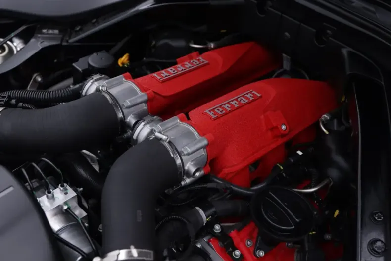 Ferrari Roma din 2024 cu 5.200 km - oferta FER221566 - foto 10