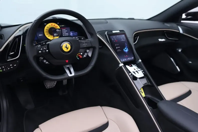Ferrari Roma din 2024 cu 5.200 km - oferta FER221566 - foto 21